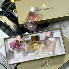 Load image into Gallery viewer, Perfume