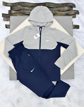 Load image into Gallery viewer, Tracksuit men