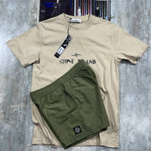 Load image into Gallery viewer, Tshirt