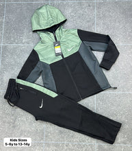 Load image into Gallery viewer, Tracksuit