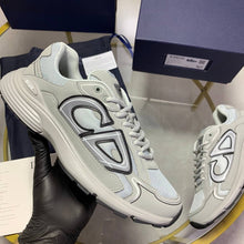 Load image into Gallery viewer, Shoes