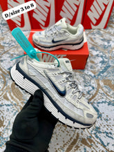 Load image into Gallery viewer, Shoes