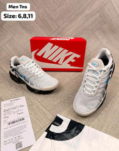 Load image into Gallery viewer, Shoes