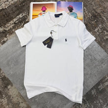 Load image into Gallery viewer, T-shirt