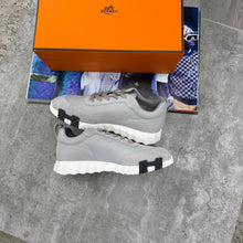 Load image into Gallery viewer, Shoes men