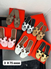 Load image into Gallery viewer, Slipper