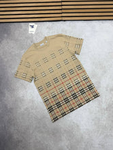 Load image into Gallery viewer, Tshirt