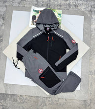 Load image into Gallery viewer, Tracksuit