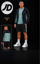 Load image into Gallery viewer, Tshirt