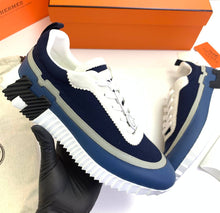 Load image into Gallery viewer, Shoes