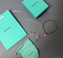 Load image into Gallery viewer, Necklace