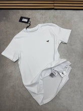 Load image into Gallery viewer, Tshirt