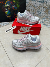 Load image into Gallery viewer, Shoes women