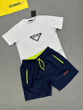Load image into Gallery viewer, Tshirt