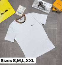 Load image into Gallery viewer, Tshirt