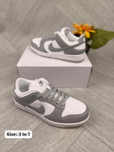 Load image into Gallery viewer, Shoes women