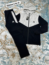 Load image into Gallery viewer, Tracksuit men