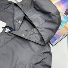 Load image into Gallery viewer, Jacket