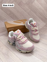 Load image into Gallery viewer, Shoes