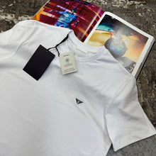 Load image into Gallery viewer, Tshirt