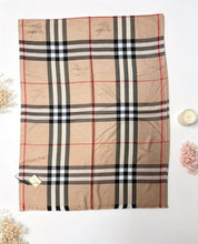 Load image into Gallery viewer, Scarf
