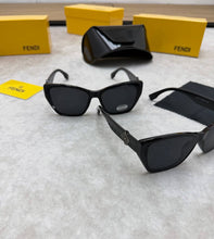 Load image into Gallery viewer, Sunglass