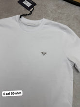 Load image into Gallery viewer, Tshirt