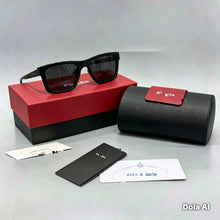 Load image into Gallery viewer, Sunglass