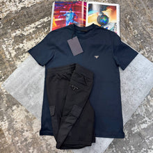 Load image into Gallery viewer, Tshirt