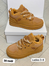 Load image into Gallery viewer, Shoes