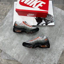 Load image into Gallery viewer, Shoes