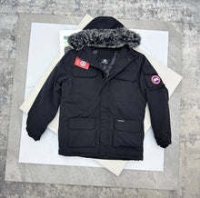 Load image into Gallery viewer, Jacket