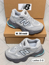 Load image into Gallery viewer, Shoes