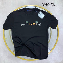 Load image into Gallery viewer, Tshirt