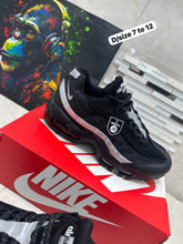 Load image into Gallery viewer, Shoes