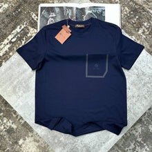 Load image into Gallery viewer, Tshirt