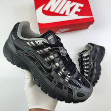 Load image into Gallery viewer, Shoes