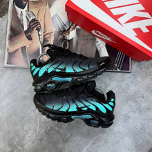 Load image into Gallery viewer, Shoes