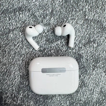 Load image into Gallery viewer, Earphone