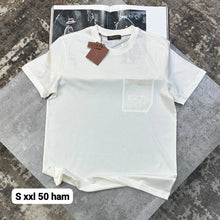 Load image into Gallery viewer, Tshirt