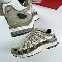 Load image into Gallery viewer, Shoes