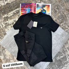 Load image into Gallery viewer, Tshirt
