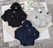 Load image into Gallery viewer, Tracksuit