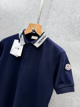 Load image into Gallery viewer, T-shirt