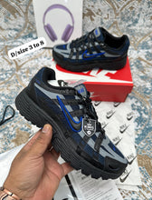 Load image into Gallery viewer, Shoes
