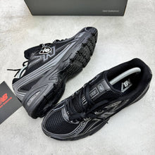 Load image into Gallery viewer, Shoes  men