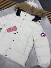 Load image into Gallery viewer, Jacket