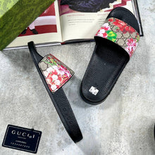 Load image into Gallery viewer, Slipper