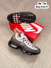 Load image into Gallery viewer, Shoes