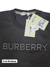 Load image into Gallery viewer, Tshirt